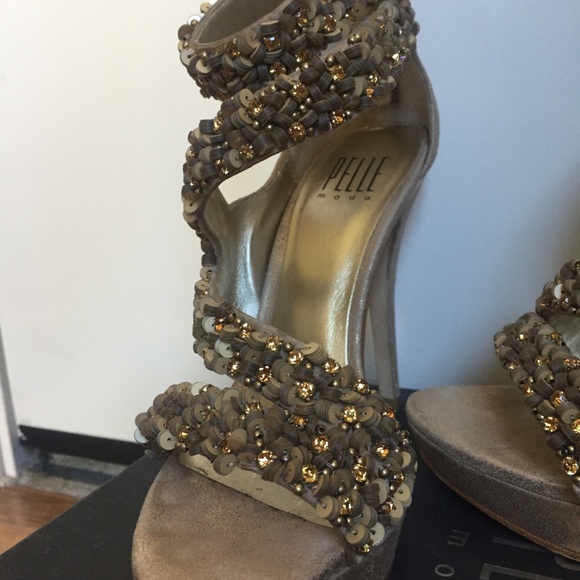 Pelle Moda Embellished Bronze/Gold HighHeel Sandal - Picture 1 of 7